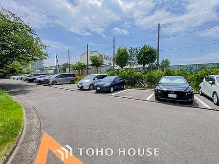 敷地内駐車スペース。日々の暮らしのをスムーズに。