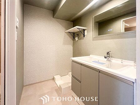 ご家族の1日が始まり、1日の終わりを締めくくる洗面空間。