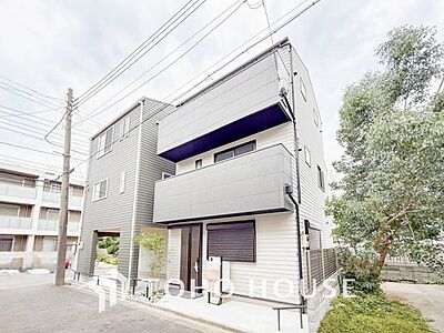 外観:シンプルでありながらぬくもりを感じさせる外観。 外観:シンプルでありながらぬくもりを感じさせる外観。