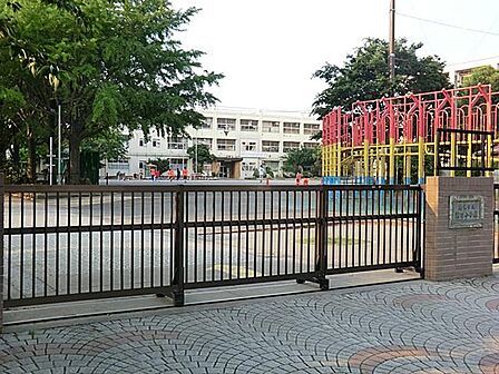 横浜市立潮田小学校