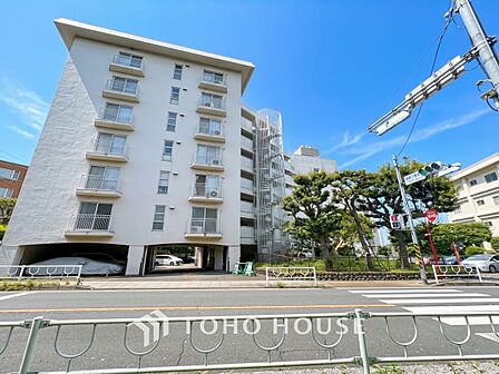 時間のゆとりと空間、爽やかな陽光がもたらす光と風を贅沢なまでに感じる暮らしが始まります。