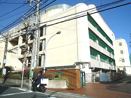 横浜市立平楽中学校