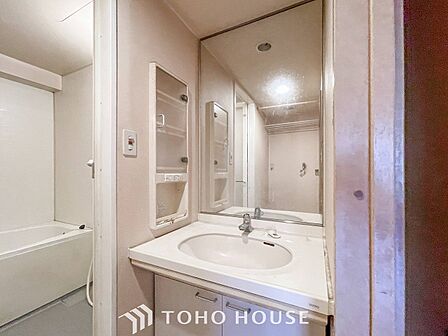 洗面台・洗面所ご家族の1日が始まり、1日の終わりを締めくくる洗面空間。