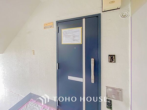 玄関を拡大表示
