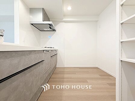 家族の健康を支えるキッチン。毎日使う場所だから気持よく使えて、居心地の良い空間に。