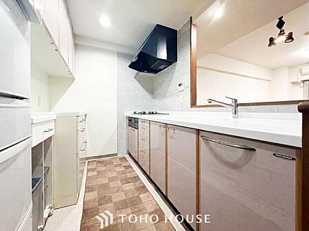 家族の健康を支えるキッチン。毎日使う場所だから気持よく使えて、居心地の良い空間に。