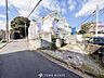 外観：閑静な住宅街の一角、ひと時のくつろぎが生まれ、ゆっくりと愛着が育まれていきます。
