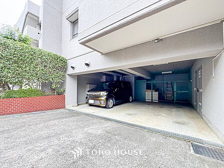 敷地内に駐車スペースがあると、日々の暮らしのをスムーズに運ぶ事が出来ます。