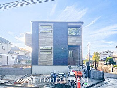 外観:閑静な住宅街の一角、ひと時のくつろぎが生まれ、ゆっくりと愛着が育まれていきます。 外観:閑静な住宅街の一角、ひと時のくつろぎが生まれ、ゆっくりと愛着が育まれていきます。