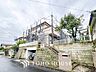 外観：忙しく過ぎゆく日常を置き去るほど、ゆったりした時間が流れる住環境。