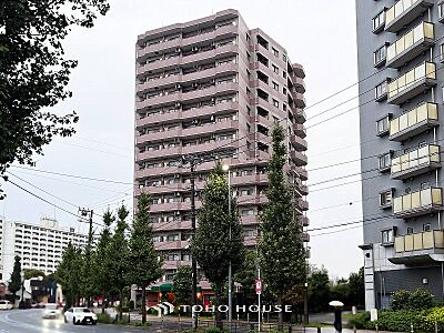 外観:風を感じ青い空から太陽の恵みを感じる温もり溢れる佇まい。 外観:風を感じ青い空から太陽の恵みを感じる温もり溢れる佇まい。