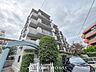 外観：時間のゆとりと空間、爽やかな陽光がもたらす光と風を贅沢なまでに感じる暮らしが始まります。