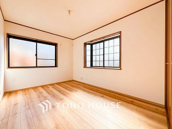 洋室を拡大表示