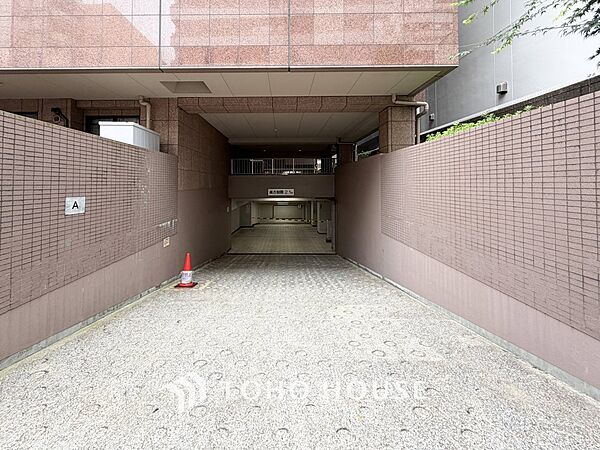 駐車場を拡大表示
