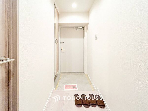 玄関を拡大表示
