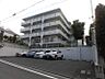 外観：周囲の街並みと調和した外観です。子育てにも適した静かな環境が広がります