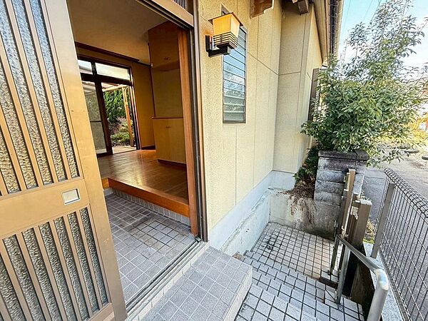 玄関
