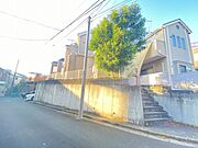 会話が弾む、暮らしが愉しくなる、安らぎの　場所としてこの邸宅で始まるストーリーを想像してみてください