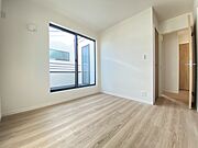 成長をそっと支える優しい子供部屋です。