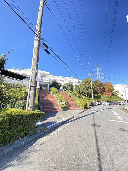 季節を感じるスポットが各地に点在します。