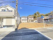 季節を感じるスポットが各地に点在します。