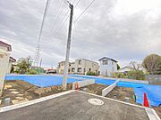 目の前に広がる開放感とゆとり、暮らしの夢を育む理想の住まいがここにはあります。