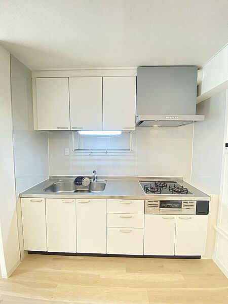 キッチンを拡大表示
