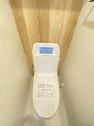 壁付けリモコン...