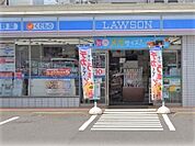 ローソン大和深見東三丁目店　211ｍ　うちカフェがおすすめのローソン　スイーツも充実してますよね。