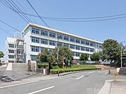 綾瀬市立城山中学校　950ｍ