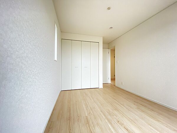 寝室を拡大表示