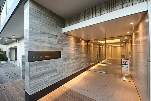 エントランスを拡大表示