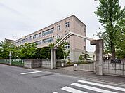 八潮中学校　720ｍ　八潮中学校720m(徒歩9分）