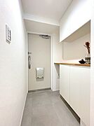 オシャレでたくさん入る大容量のシューズボックスを完備。帰宅するたびに気持ちの良い空間がお出迎えします。