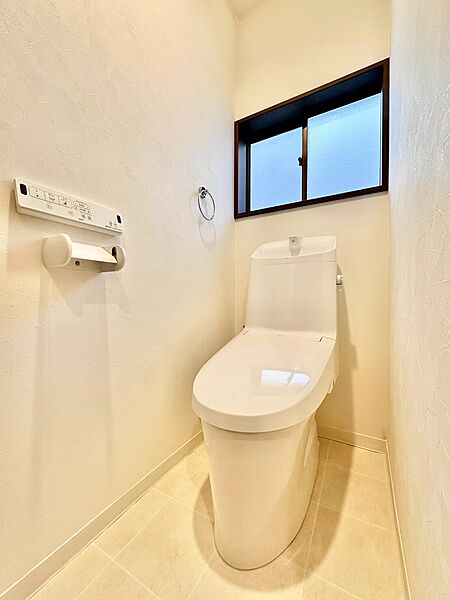 トイレを拡大表示