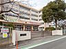 周辺：八幡中学校　706ｍ　八幡中学校　706m(徒歩9分)