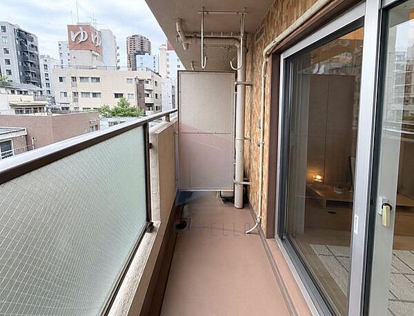 バルコニーを拡大表示