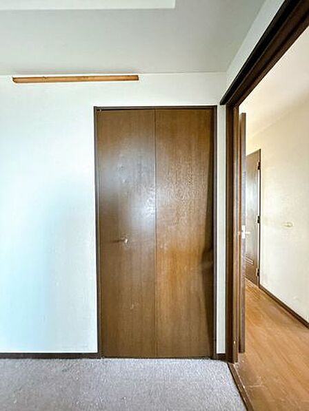 【期間限定現況販売】洋室4.6帖の収納です。