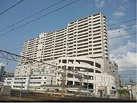 滋賀県草津市大路１丁目（賃貸マンション3LDK・12階・70.40㎡） その2