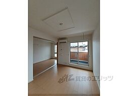 プリートカーサ 2階2LDKのリビング/ダイニング