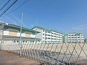 甲西中学校まで800メートル