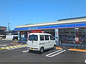 ローソン　栗東辻東店まで600メートル