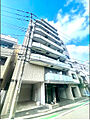 重厚感のある外...