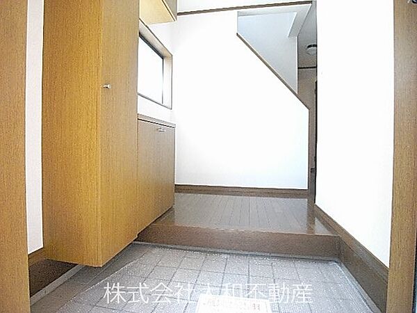 玄関を拡大表示