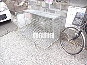 ゴミ捨て場も敷地内