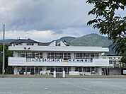 幼稚園、保育園「本町幼稚園まで1500m」
