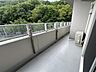 バルコニー：日差しの差し込むバルコニー