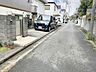 外観：前面道路含む現地写真