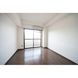 ヴィラリッチーニ2号館 1階1Kのリビング/ダイニング