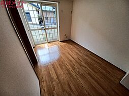 ピースオブライフ　II 1階2DKのリビング/ダイニング